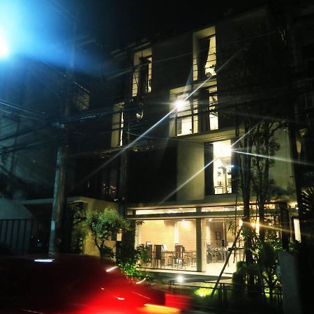 B Arch House Hotel And Cafe Ll No Parking Ll Chiang Mai Exterior foto
